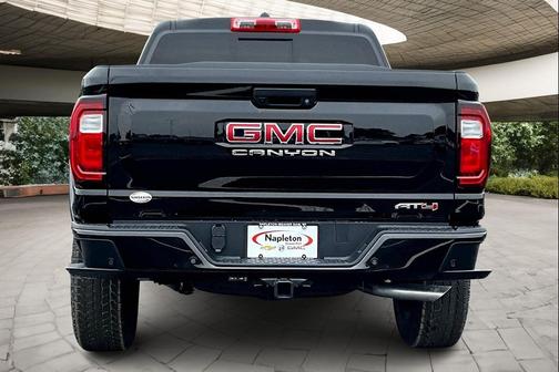2025 GMC Canyon AT4