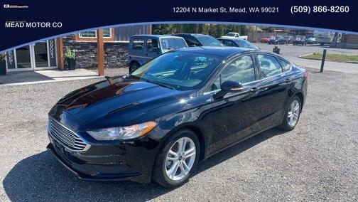 Black 2018 Ford Fusion SE