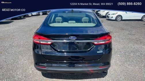 Black 2018 Ford Fusion SE
