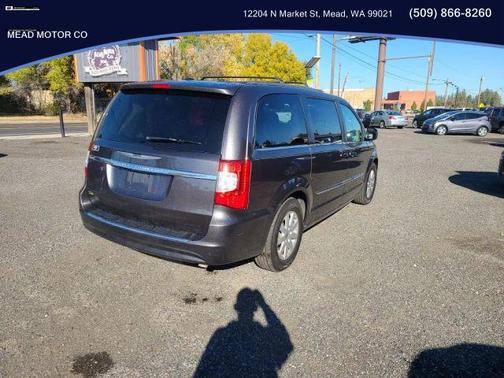 2015 Chrysler Town & Country Touring