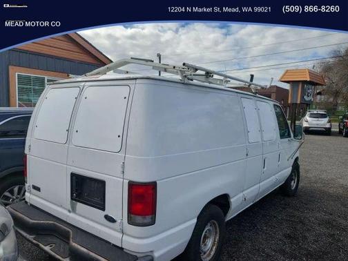 2001 Ford E150 NULL