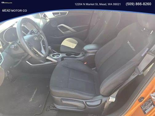 2013 Hyundai Veloster Base
