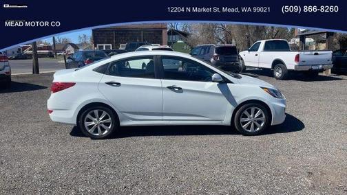 Century White 2012 Hyundai Accent GLS