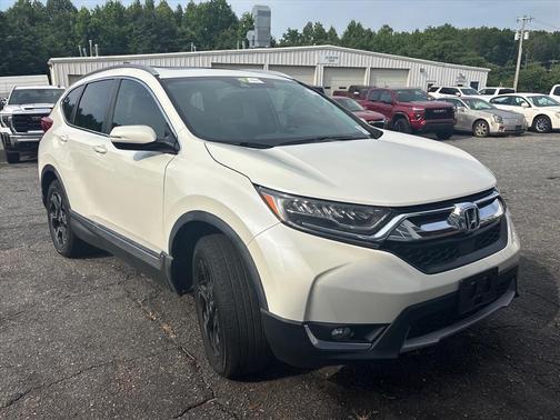 White Diamond Pearl 2018 Honda CR-V Touring