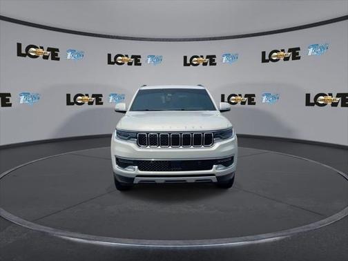 2022 Jeep Wagoneer Series III 4x4