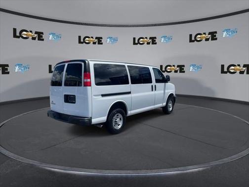 2023 Chevrolet Express 3500 RWD 3500 Regular Wheelbase LS