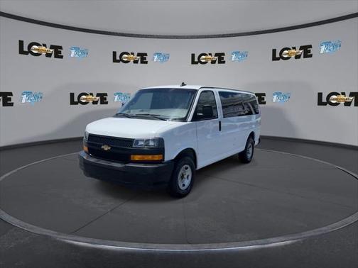 2023 Chevrolet Express 3500 RWD 3500 Regular Wheelbase LS