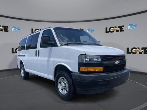 2023 Chevrolet Express 3500 RWD 3500 Regular Wheelbase LS