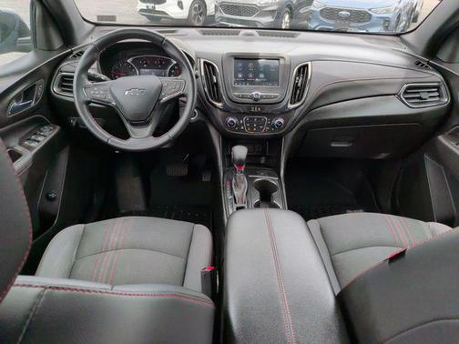Iron Gray Metallic 2022 Chevrolet Equinox AWD RS