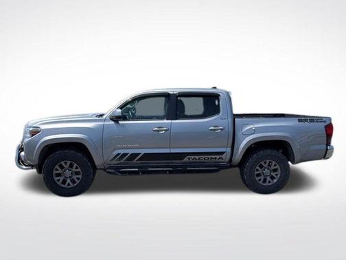 Silver Sky Metallic 2019 Toyota Tacoma SR5