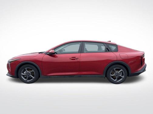 Currant Red 2025 Kia K4 LXS