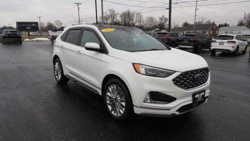 2020 Ford Edge Titanium