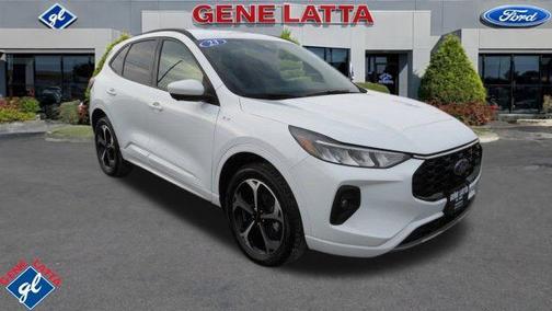 2023 Ford Escape ST-Line Select