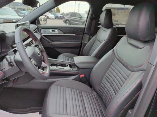 Agate Black Metallic 2026 Ford Explorer ST-Line