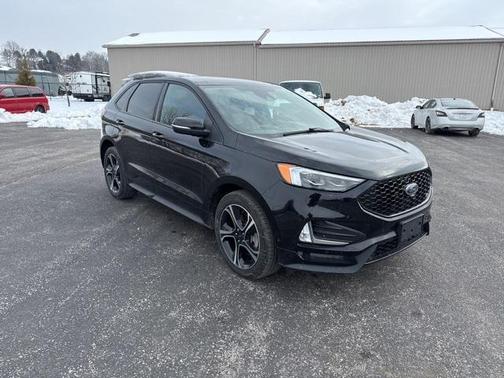 2022 Ford Edge ST