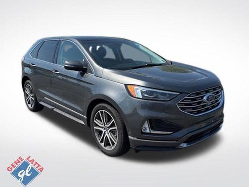 Magnetic Metallic 2019 Ford Edge Titanium