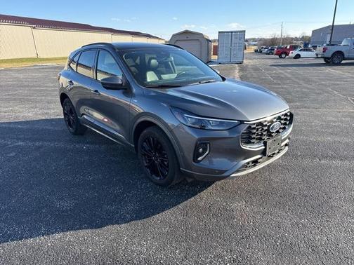 2023 Ford Escape ST-Line Elite