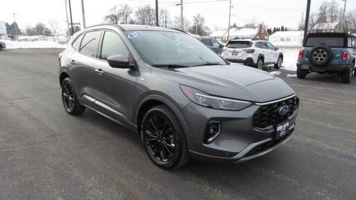 2023 Ford Escape ST-Line Elite