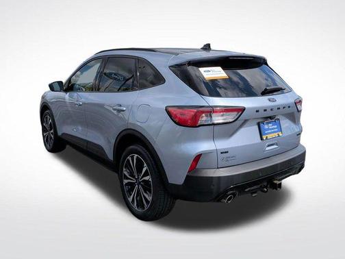 Iced Blue Silver Metallic 2022 Ford Escape SEL