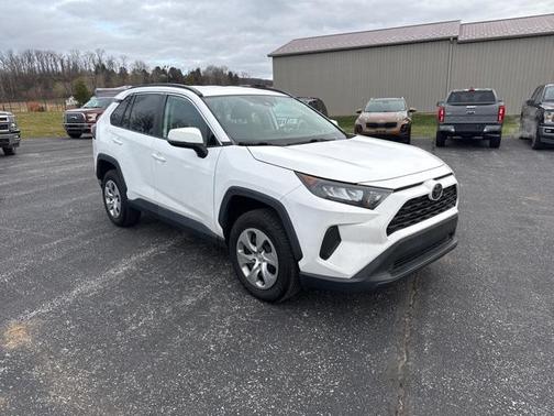 2020 Toyota RAV4 LE