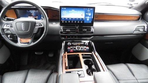 2023 Lincoln Navigator Black Label