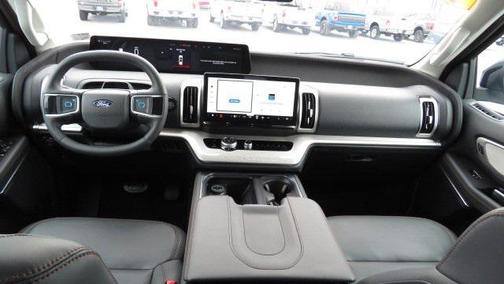 2025 Ford Expedition Max Active 4x4