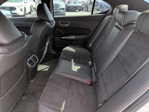 Bellanova White Pearl 2018 Acura TLX Technology