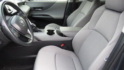 2022 Toyota Venza LE