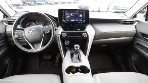 2022 Toyota Venza LE