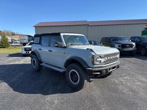 2022 Ford Bronco Badlands