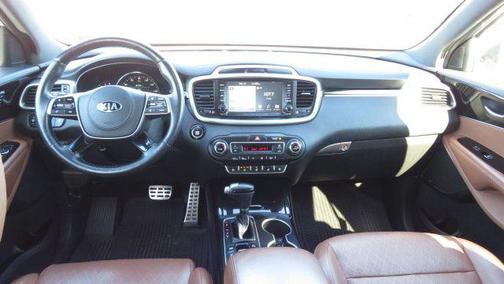 2019 Kia Sorento SX