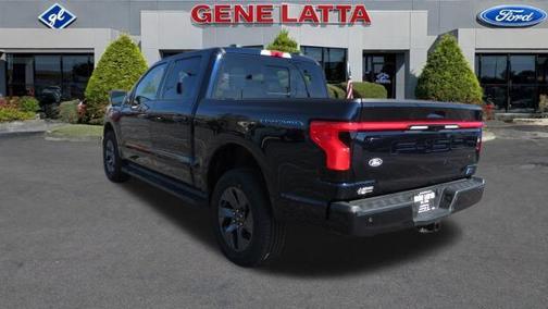 2025 Ford F-150 Lightning LARIAT