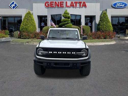 Oxford White 2024 Ford Bronco Wildtrak