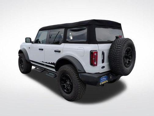 Oxford White 2024 Ford Bronco Wildtrak