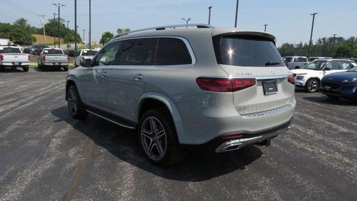 2025 Mercedes-Benz GLS 450 4MATIC
