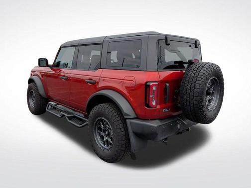 Hot Pepper Red Metallic Tinted Clearcoat 2024 Ford Bronco Big Bend