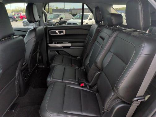 Carbonized Gray Metallic 2023 Ford Explorer XLT
