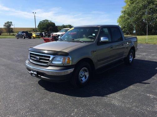 2002 Ford F-150 XLT SuperCrew