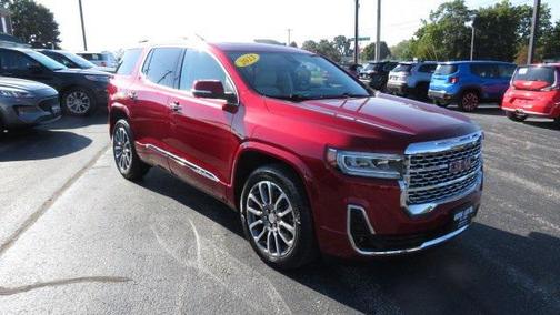 2023 GMC Acadia Denali