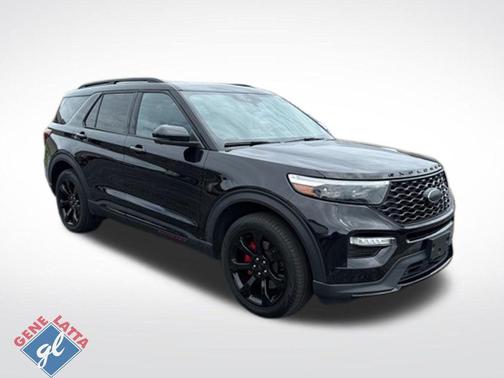 Black Metallic 2023 Ford Explorer ST