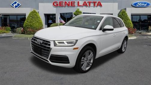 2020 Audi Q5 45 Premium Plus