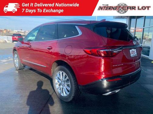 Photo 5 of 50 of 2020 Buick Enclave Essence
