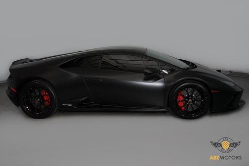 2023 Lamborghini Huracan EVO Coupe RWD