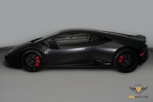 2023 Lamborghini Huracan EVO Coupe RWD