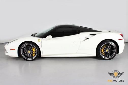 2016 Ferrari 488 Spider Base
