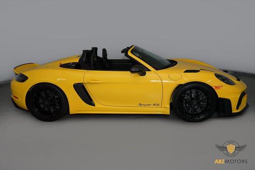 2025 Porsche 718 Spyder RS