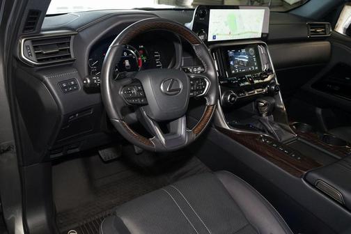 2023 Lexus LX 600 Ultra Luxury