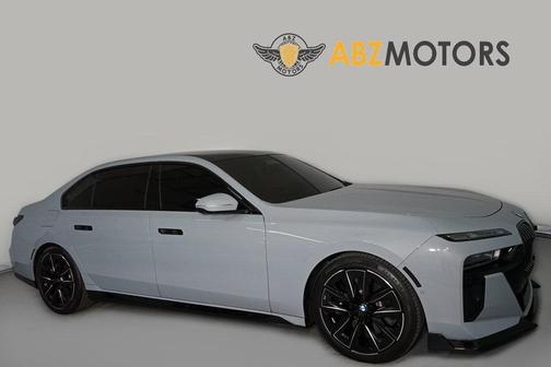 2023 BMW 760 i xDrive