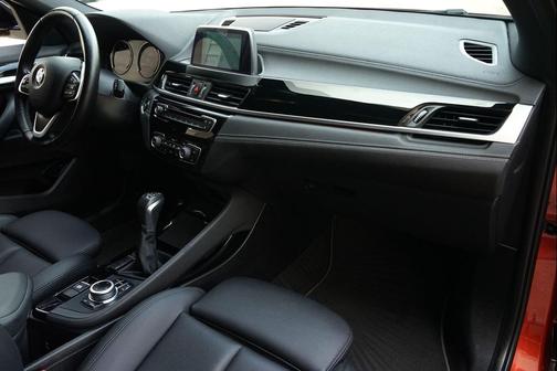 Sunset Orange Metallic 2018 BMW X2 sDrive28i