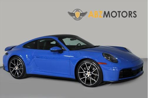 2025 Porsche 911 Carrera